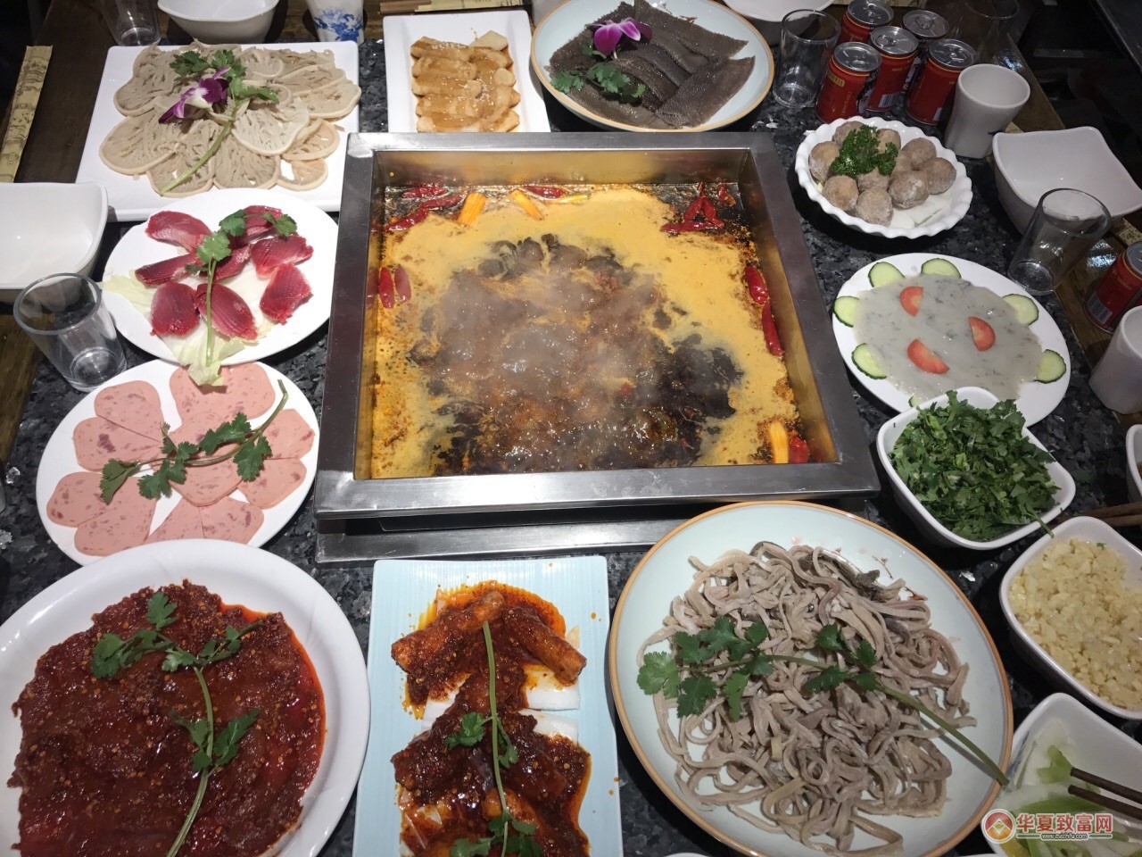 在象州县开火锅店